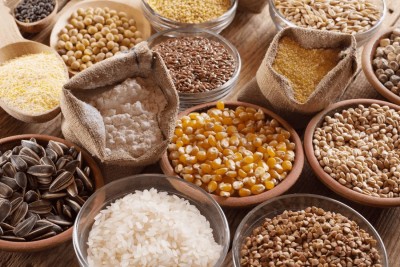 Triptofano: cos’è, benefici su umore e sonno e meccanismi d’azione